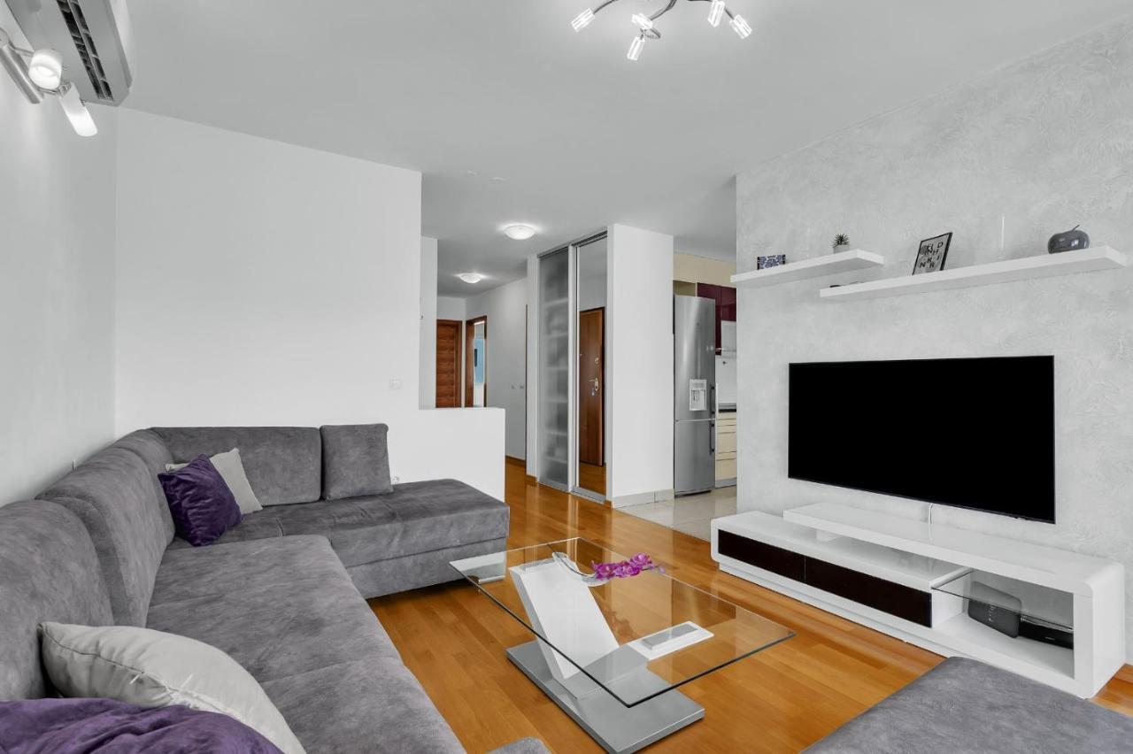 Linea Apartment