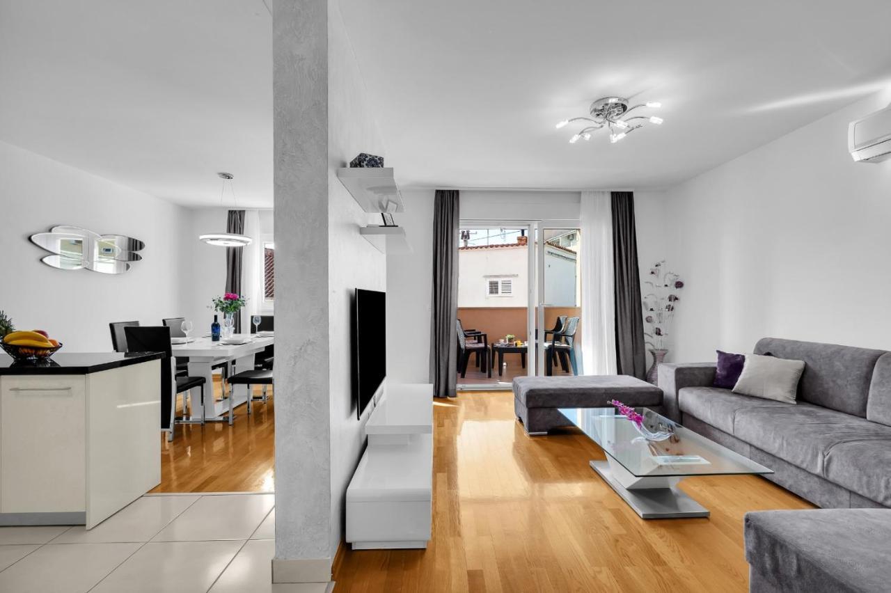 Linea Makarska