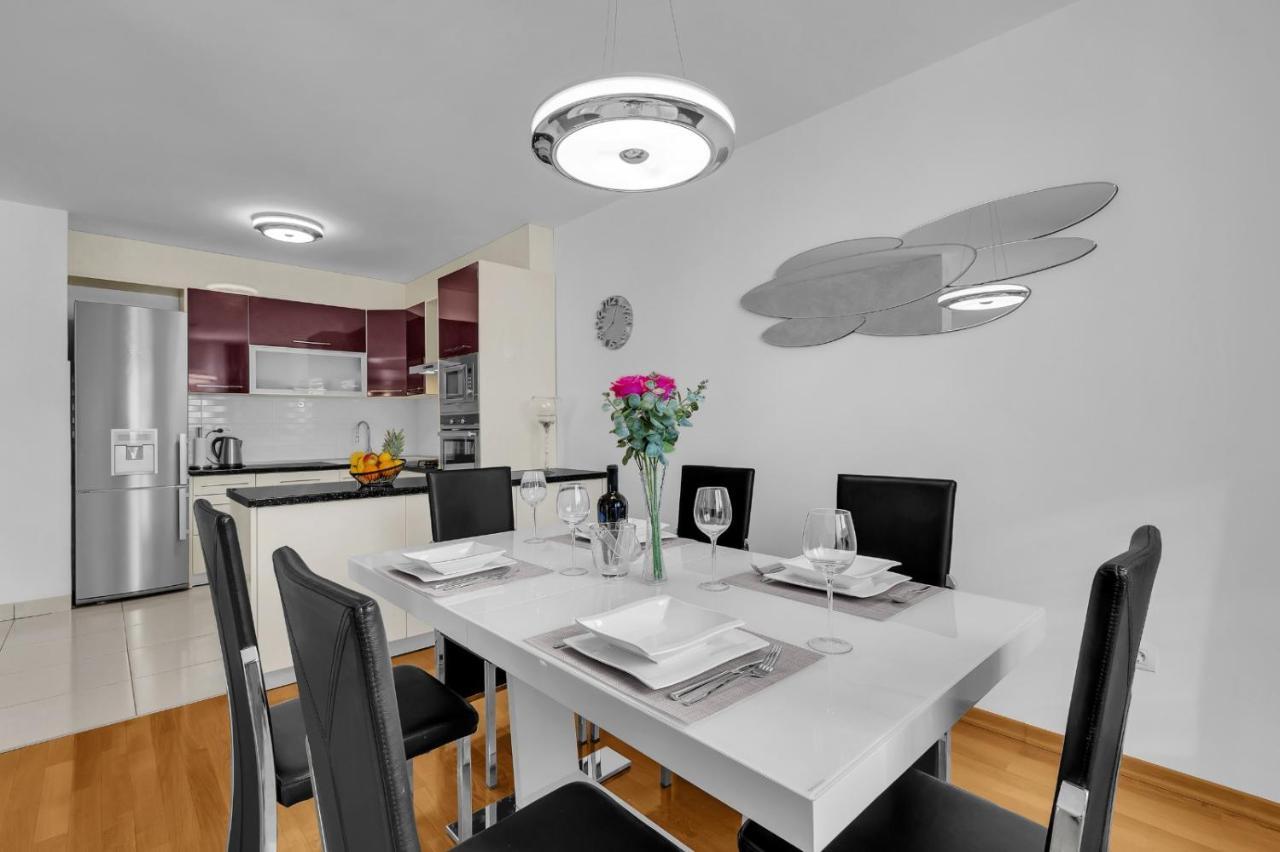 Linea Apartment Makarska